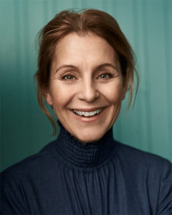 Helen Sjöholm. Portrait.