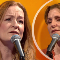 Anna Stadling and Helen Sjöholm. Helen Sjöholm singing.